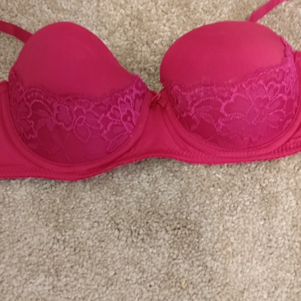 Maidenform convertible bra red
